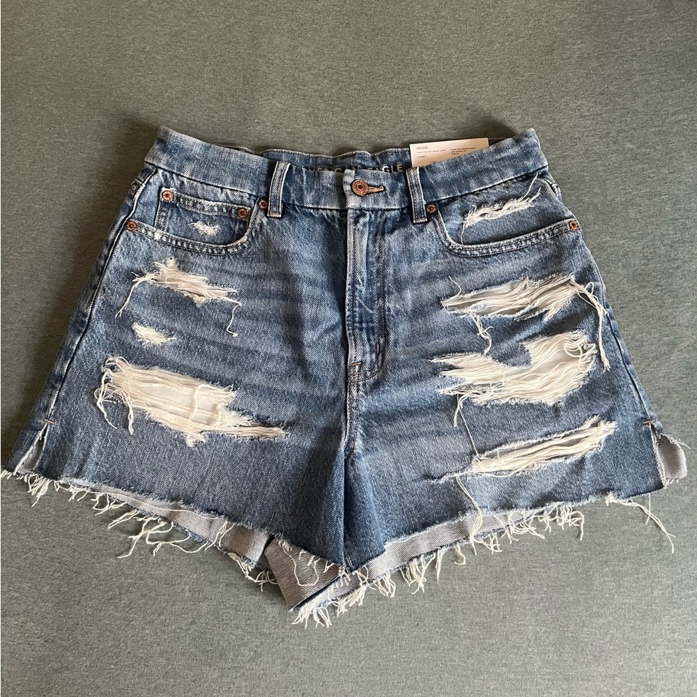 AE Curvy Boyfriend Short